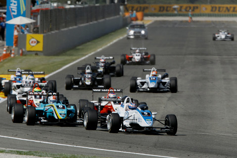 Start w Cheste | Fot. VW