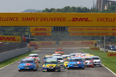 Start w Cheste | Fot. fiawtcc.com