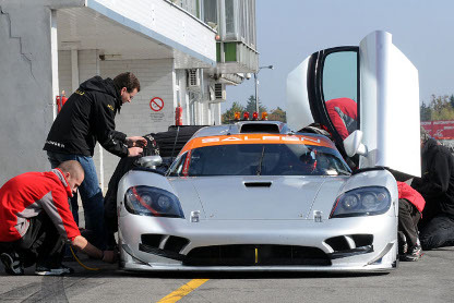 Saleen S7R