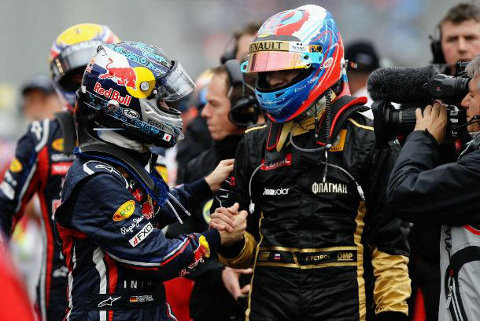 Aebastian Vettel i Witalij Pietrow | Fot. Getty Images