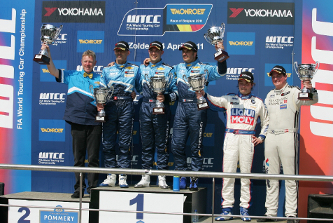 Podium po wyścigu 1 w Zolder | Fot. fiawtcc.com