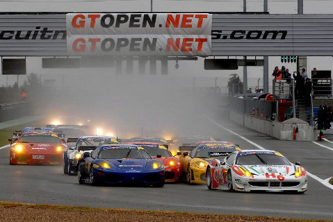 Start w Magny-Cours | Fot. gtsport.es