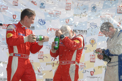 Podium w Rali Kijewskaja Ruś | Fot. ascania-racing.com