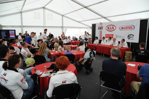 Kia Lotos Race | Fot. Dominik Kalamus