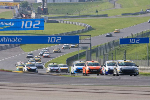 Start na Red Bull Ringu | Fot. PR Clio Cup Bohemia