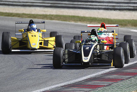 Kuba Dalewski | Fot. adac-formel-masters.de