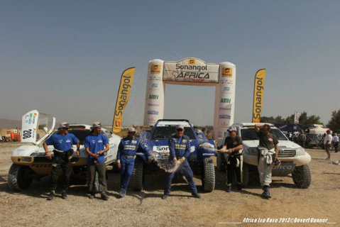 Samochodwe podium Africa Eco Race | Fot. Alain Rossignol