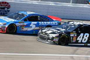 Kasey Kahne i Jimmie Johnson | Fot. GM