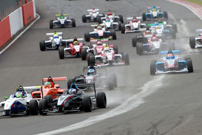 Start na Silverstone | Fot. formula4.com