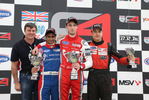 Podium w Snetterton | Fot. formula4.com