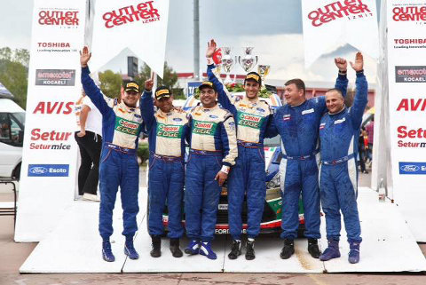 Podium w Izmicie | Fot. Castrol Ford Team Türkiye