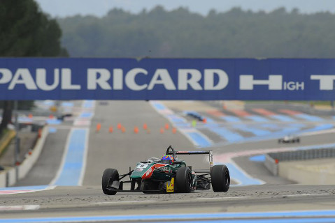 Cameron Twynham | Fot. FOTOSPEEDY