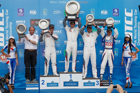Podium w Marrakeszu 1 | Fot. WTCC
