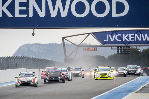 Start na Paul Ricard | Fot. WTCC