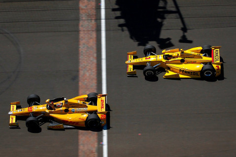 Ryan Hunter-Reay i Helio Castroneves | Fot. Chevrolet