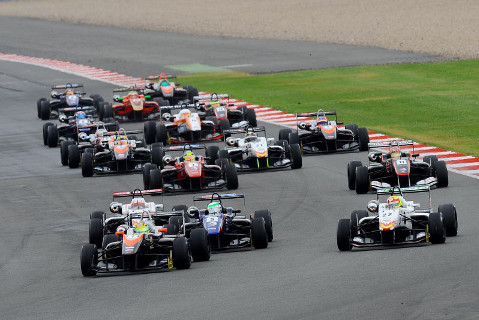 Start na Silverstone | Fot. FOTOSPEEDY