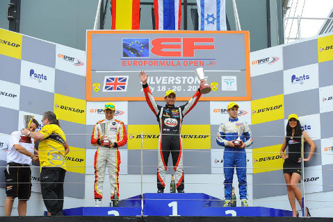 Podium na Silverstone | Fot. FOTOSPEEDY