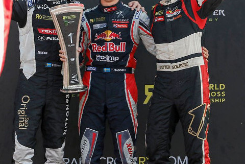 Podium SuperCars | Fot. Team Peugeot-Hansen
