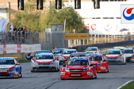Start do wyścigu 2 | Fot. WTCC