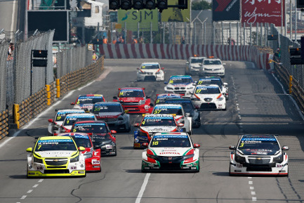 Start w Makau | Fot. WTCC