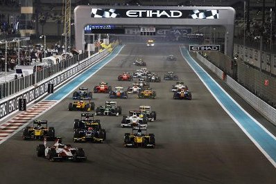 Start w Abu Zabi | Fot. GP2