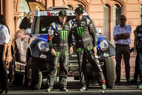 Hołowczyc/Panseri | Fot. X-raid