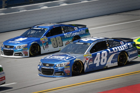 Jimmie Johnson i Dale Earnhardt Jr | Fot. Chevrolet