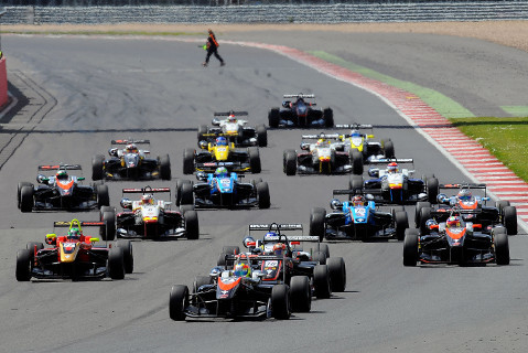 Start na Silverstone | Fot. FOTOSPEEDY