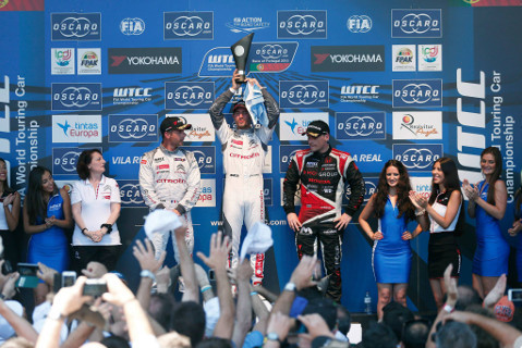 Podium wyścigu 1 | Fot. DPPI