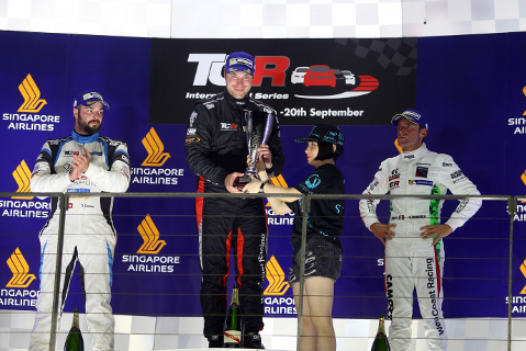 Podium w Singapurze | Fot. TCR