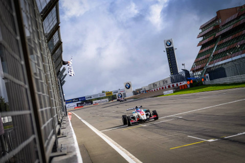 Max Defourny | Fot. NEC