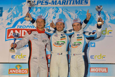 Podium w Isola 2000 | Fot. tropheeandros.com