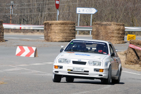 Ivan Nieto-Sara Nieto (Ford Sierra RS Cosworth)