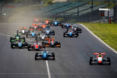 Start na Hungaroringu | Fot. NEC