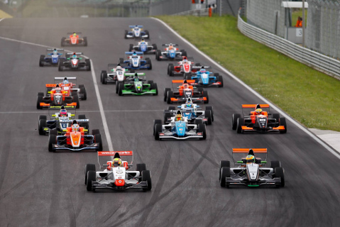 Start na Hungaroringu | Fot. NEC