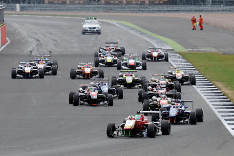 Start na Silverstone | Fot. FOTOSPEEDY