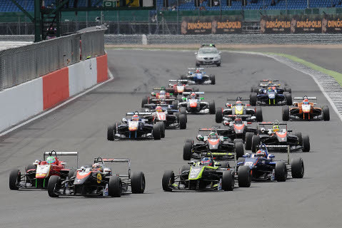 Start na Silverstone | Fot. FOTOSPEEDY