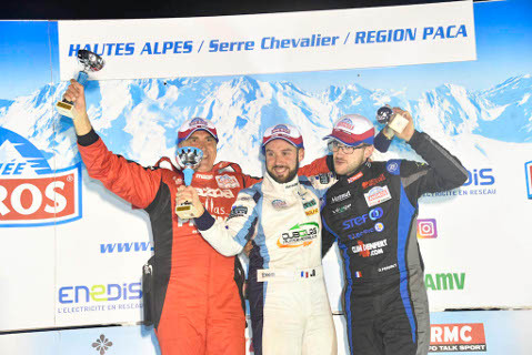 Podium w Serre Chevalier | Fot. tropheeandros.com