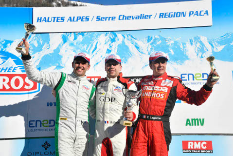 Podium w Serre Chevalier | Fot. tropheeandros.com
