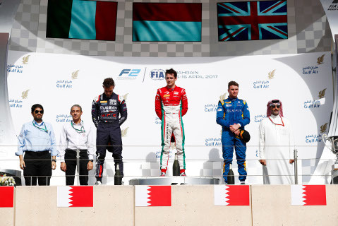 Podium w Bahrajnie | Fot. FIA F2