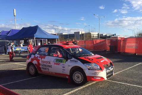 Bates/McCarthy | Fot. Facebook