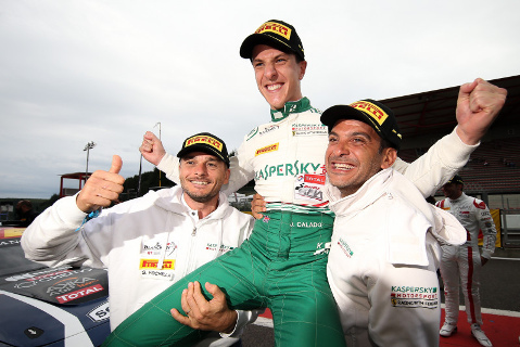 Giancarlo Fisichella, James Calado i Marco Cioci | Fot. blancpain-gt-series.com