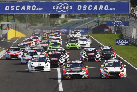 Start na Hungaroringu | Fot. FIA WTCR