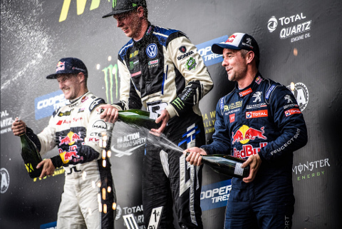 Podium na Silverstone | Fot. Peugeot Sport