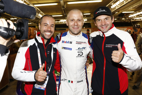 Fred Makowiecki, Gianmaria Bruni i Richard Lietz | Fot. Porsche