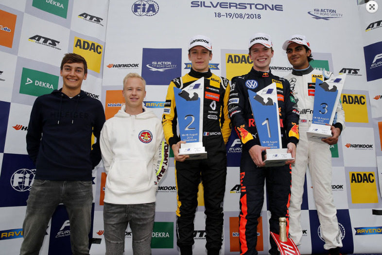 Podium na Silverstone | Fot. FIA F3 Europe