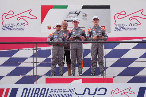 Podium w Dubaju | Fot. F4 UAE