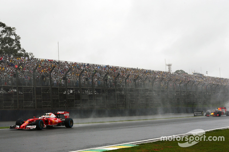 Vettel terminó molesto con Verstappen, de nuevo
