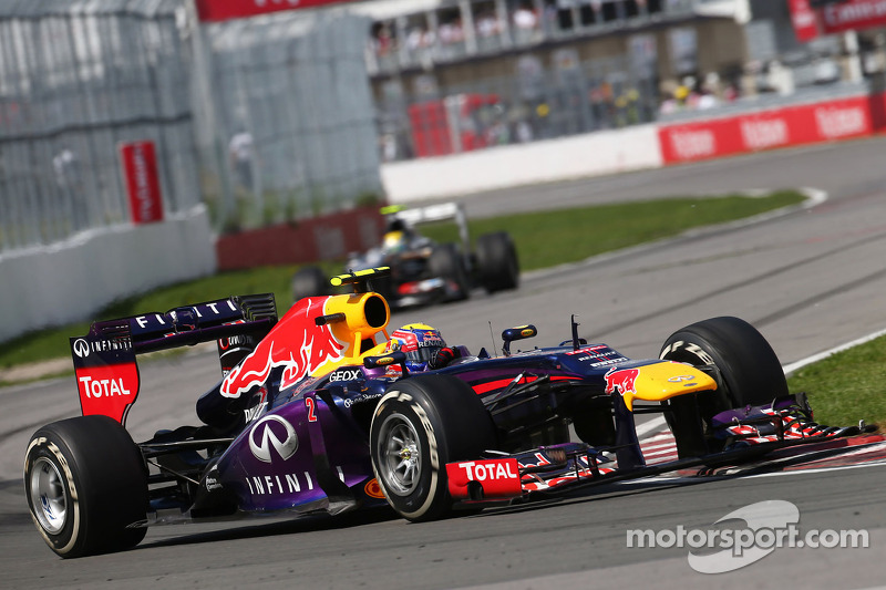 2013 год, раскраска Red Bull RB10