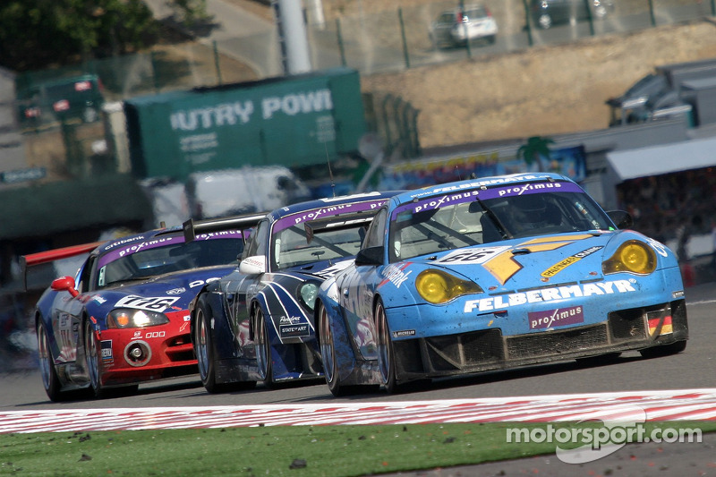 #66 Team Felbermayr-Proton Porsche 996 GT3 RSR: Christian Ried, Horst Felbermayr Jr., Horst Felbermayr, Gerold Ried